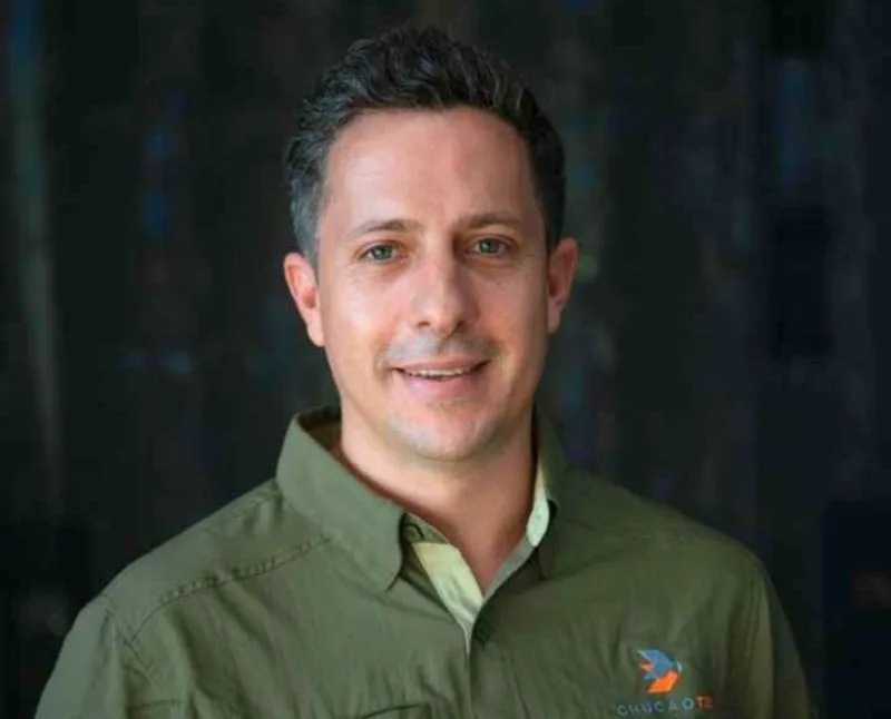 Tomás Bravo Hepp, fundador en etapas iniciales